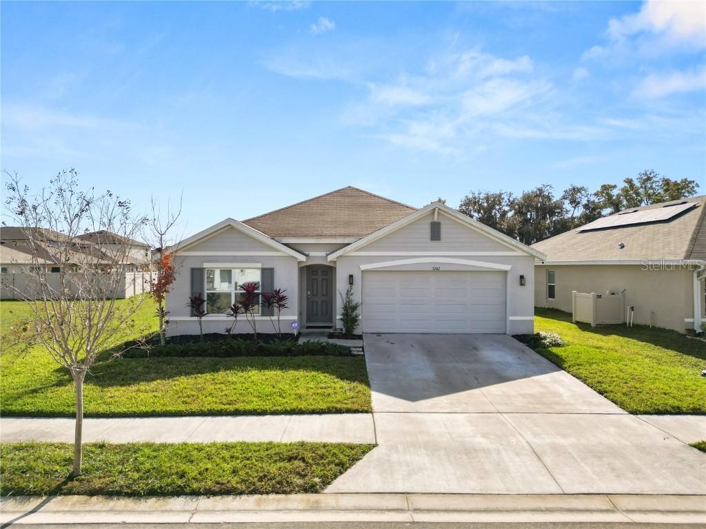 3707 Capri Coast Dr., Plant City, FL 33565