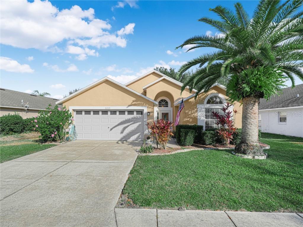 2235 Hunters Greene Dr., Lakeland, FL 33810