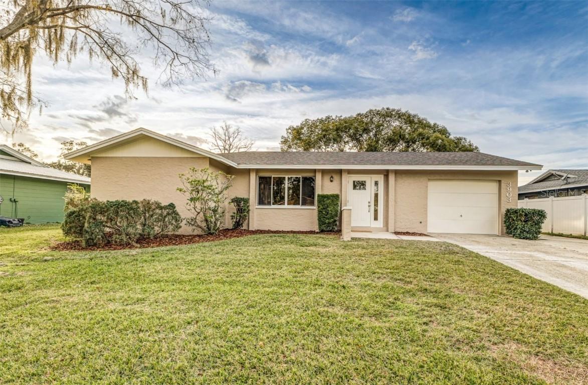 3903 Woodburn Loop, Lakeland, FL 33813