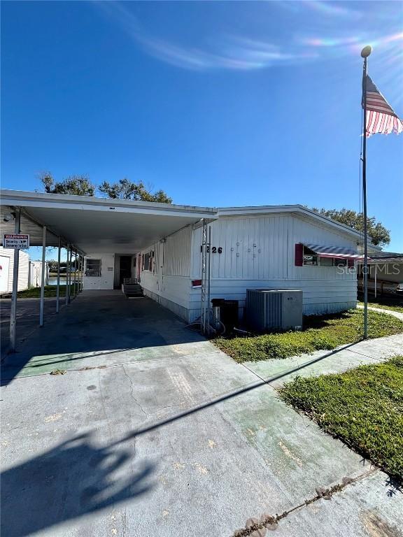 1226 Country Club Ln., Lakeland, FL 33801