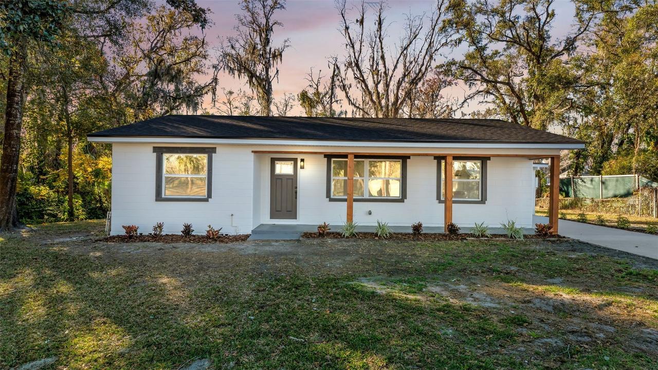 707 E Gilchrist St., Plant City, FL 33563