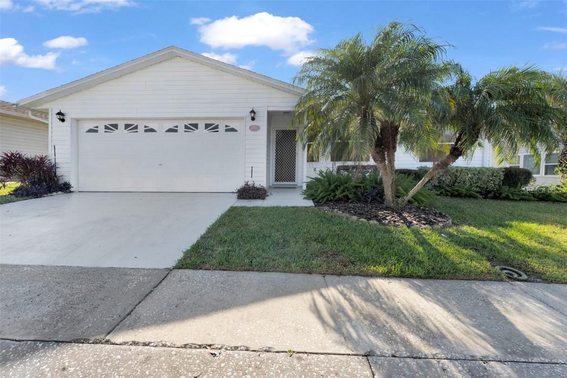 2331 Golden Horseshoe Cir., Lakeland, FL 33810