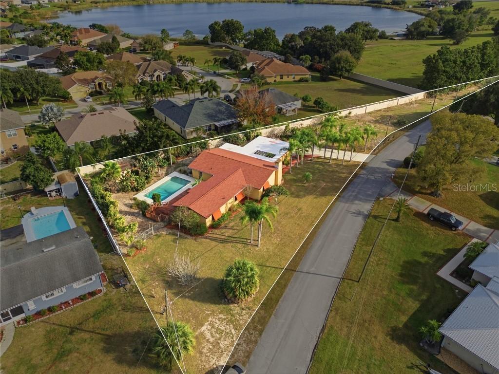 6742 Winterset Gardens Rd., Winter Haven, FL 33884