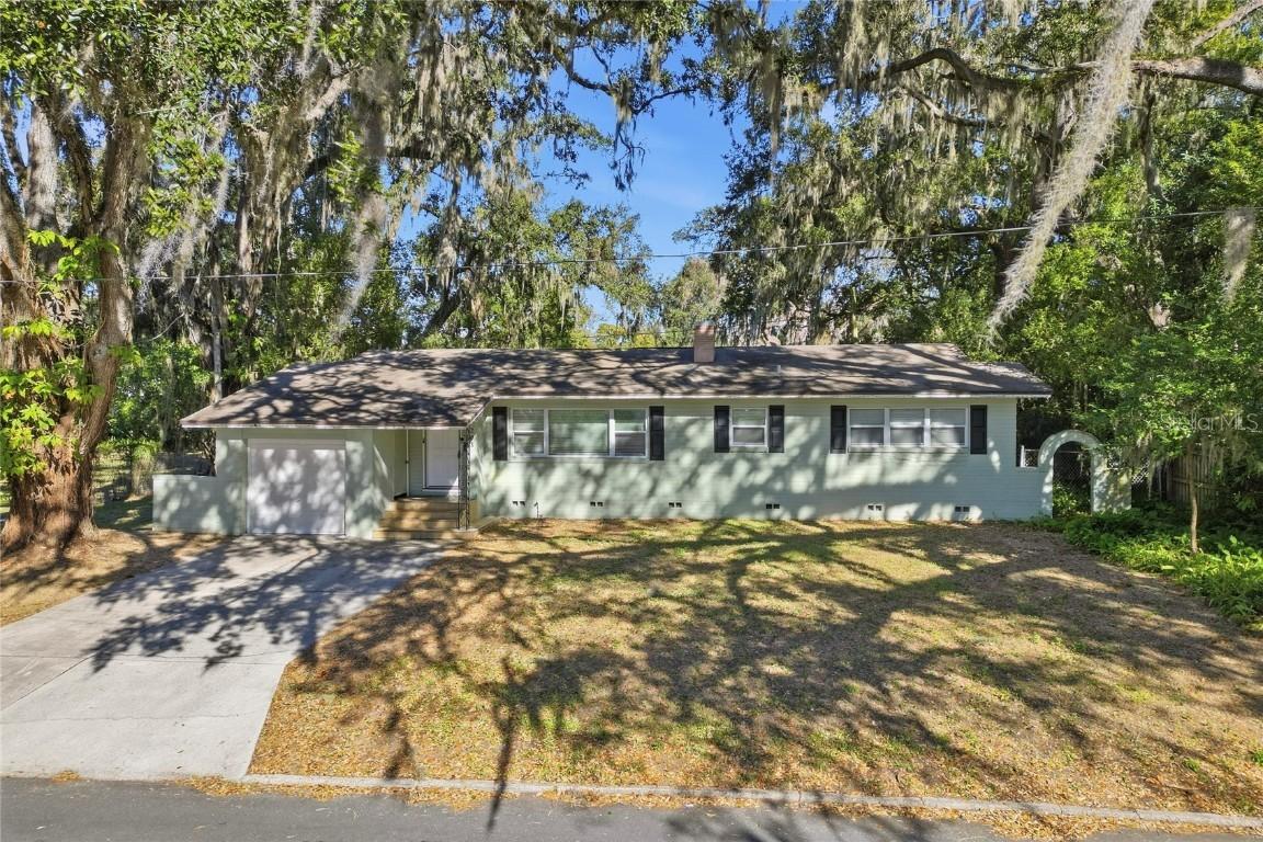 203 W Poinsettia St., Lakeland, FL 33803