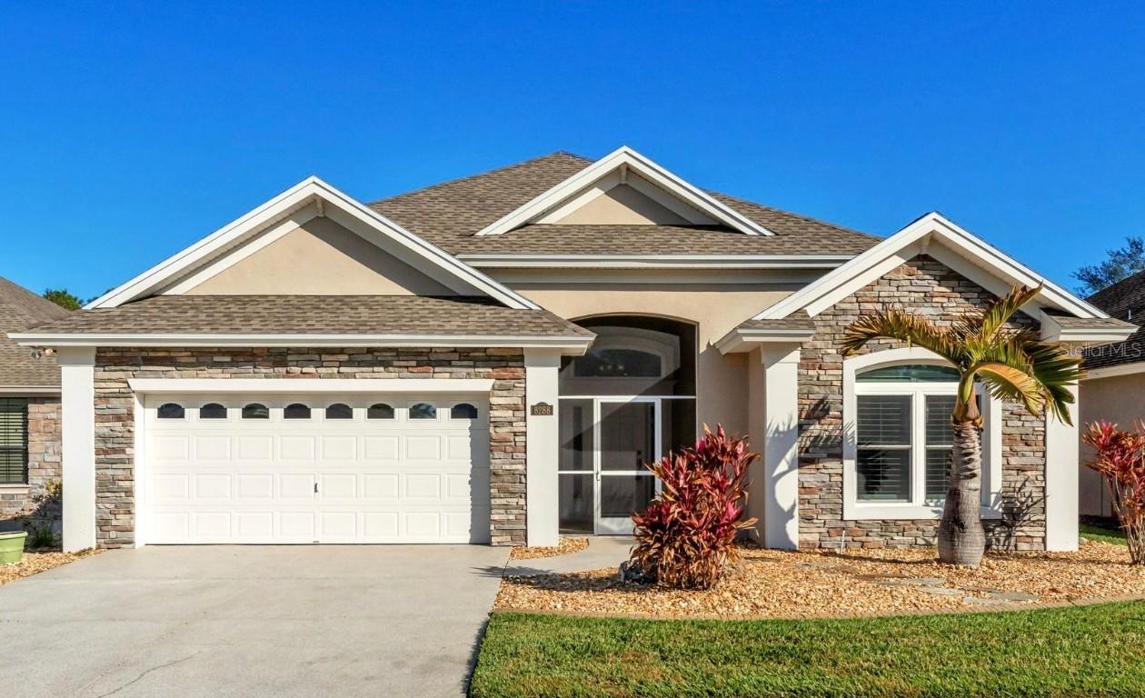 8288 Lake James Dr., Lakeland, FL 33810