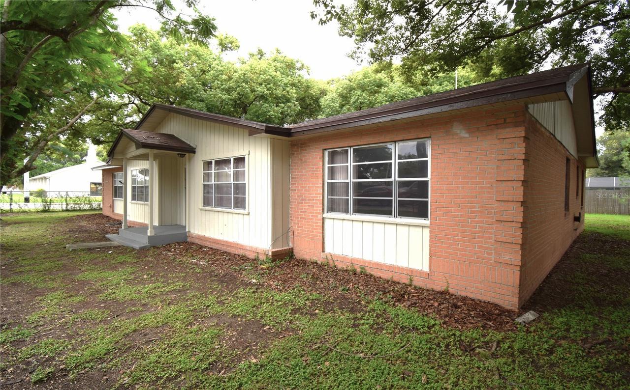 4104 E County Road 540a, Lakeland, FL 33813