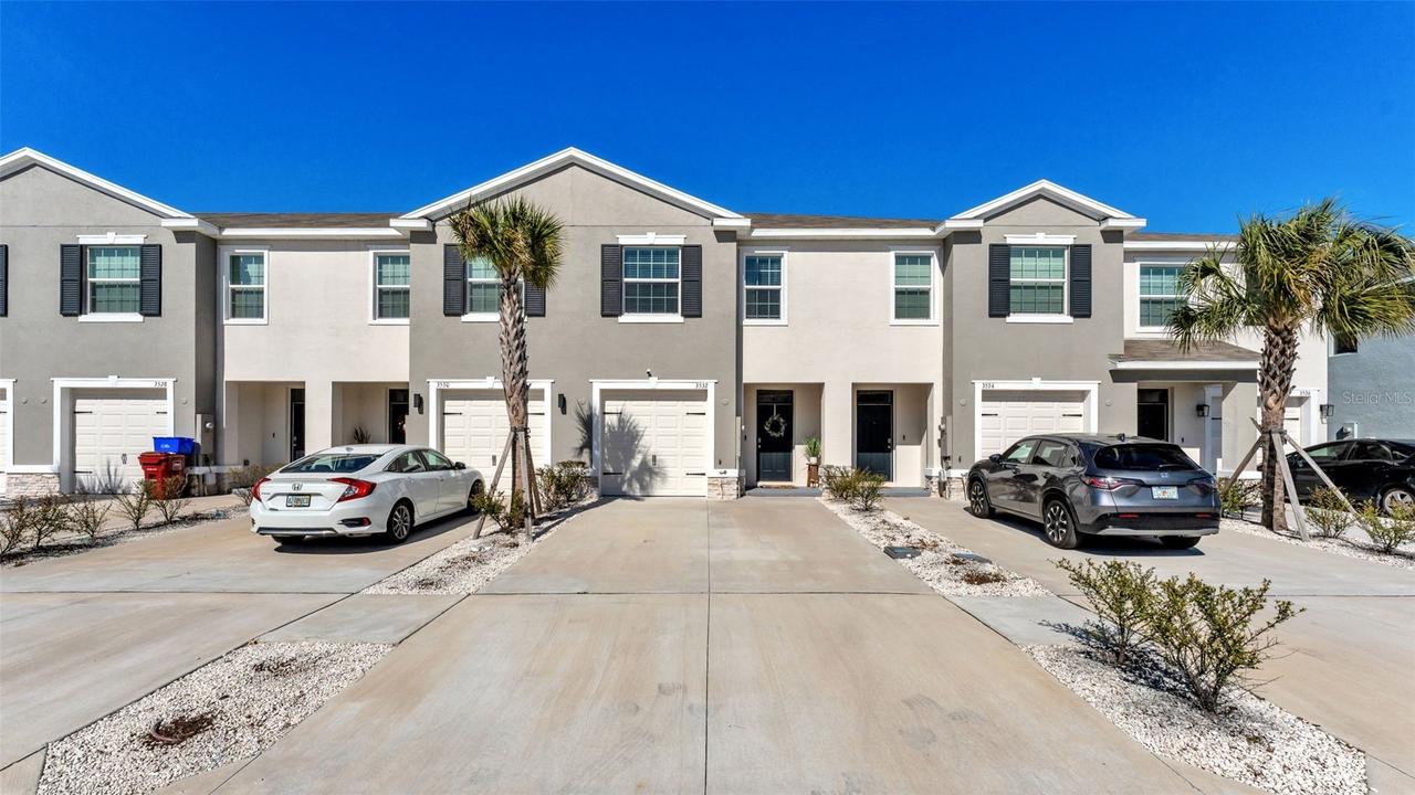 3532 White Dandelion Ct., Plant City, FL 33565