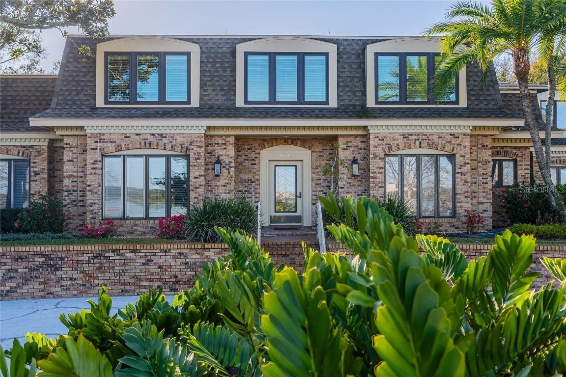 555 Lake Hollingsworth Dr., Lakeland, FL 33803