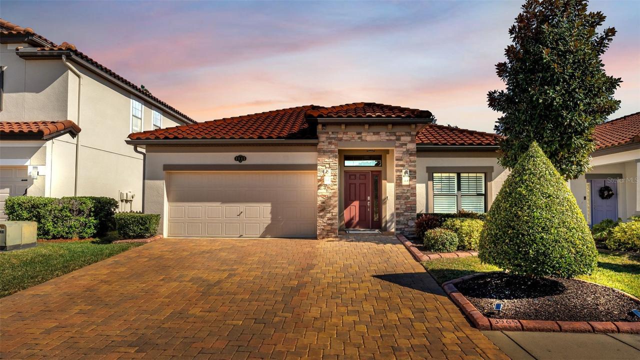 3965 Viamonte Ln., Lakeland, FL 33810