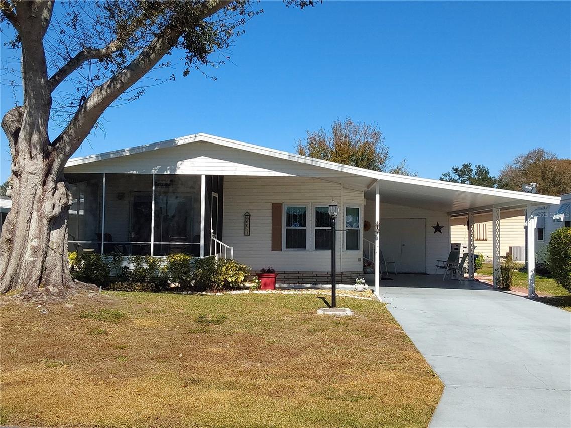 6071 Southern Oaks Dr., Winter Haven, FL 33884