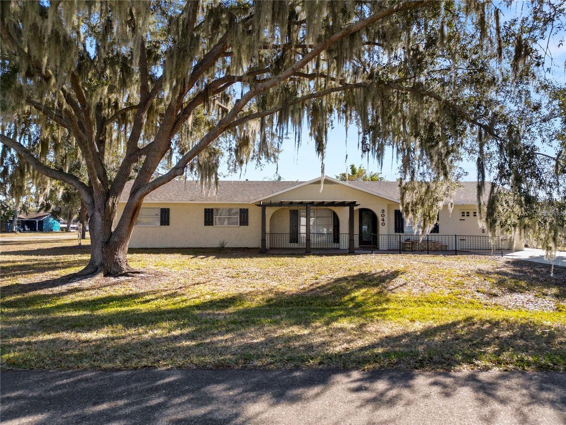 3040 Dove Ln., Mulberry, FL 33860