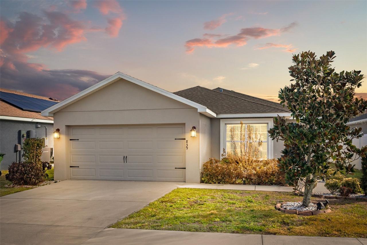 859 Orleans Dr., Eagle Lake, FL 33839