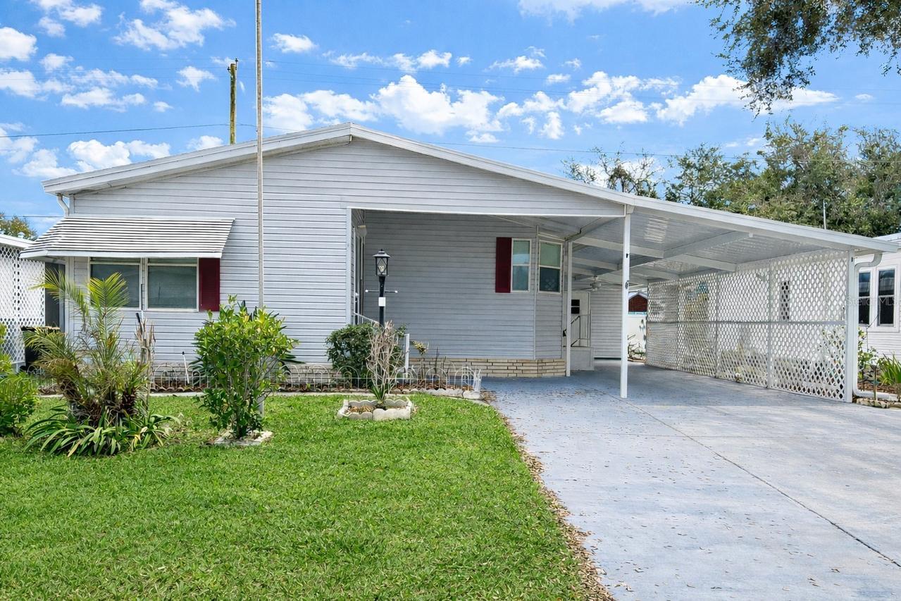 6086 Southern Oaks Dr., Winter Haven, FL 33884