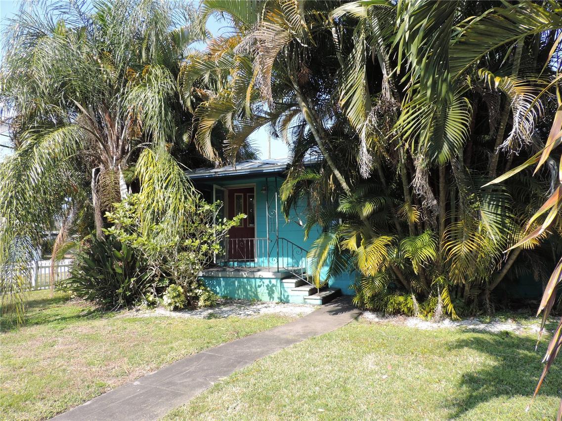 5325 11th Ave., Gulfport, FL 33707