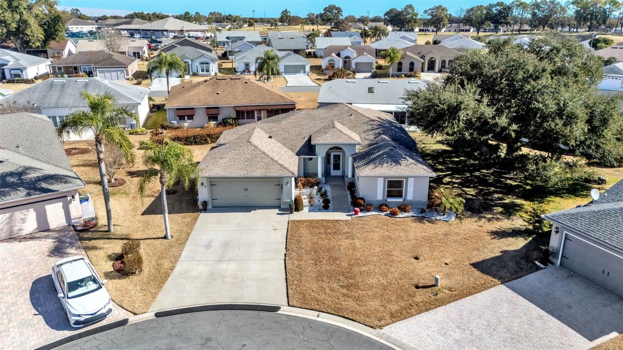 5823 Cockatiel Ct., Lakeland, FL 33809