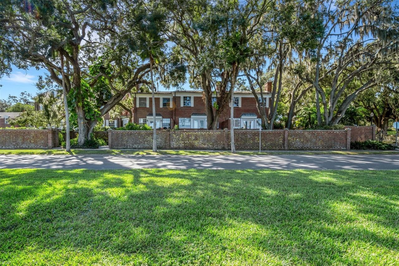 155 Lake Morton Dr. #1, Lakeland, FL 33801