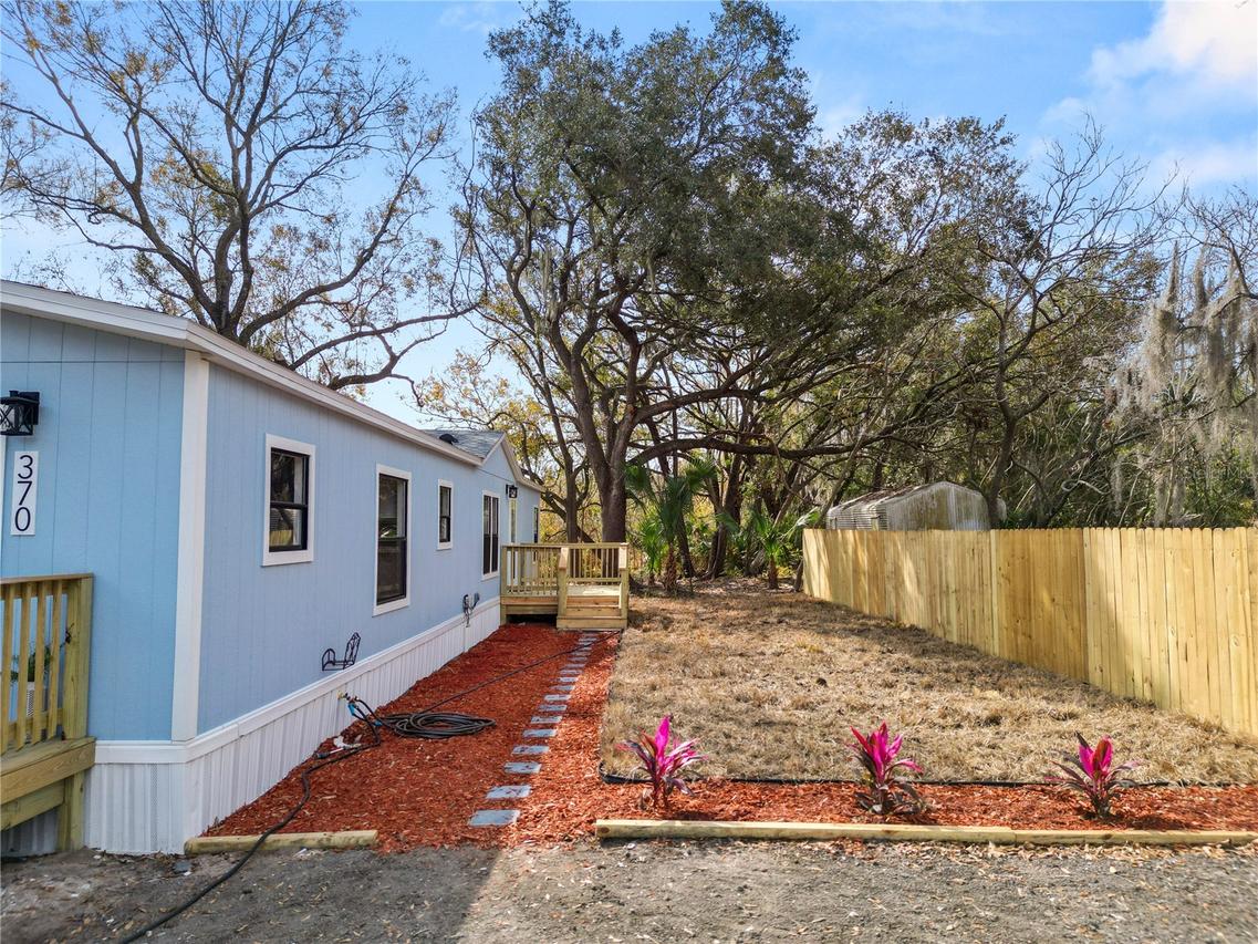 370 Cameron St., Mulberry, FL 33860