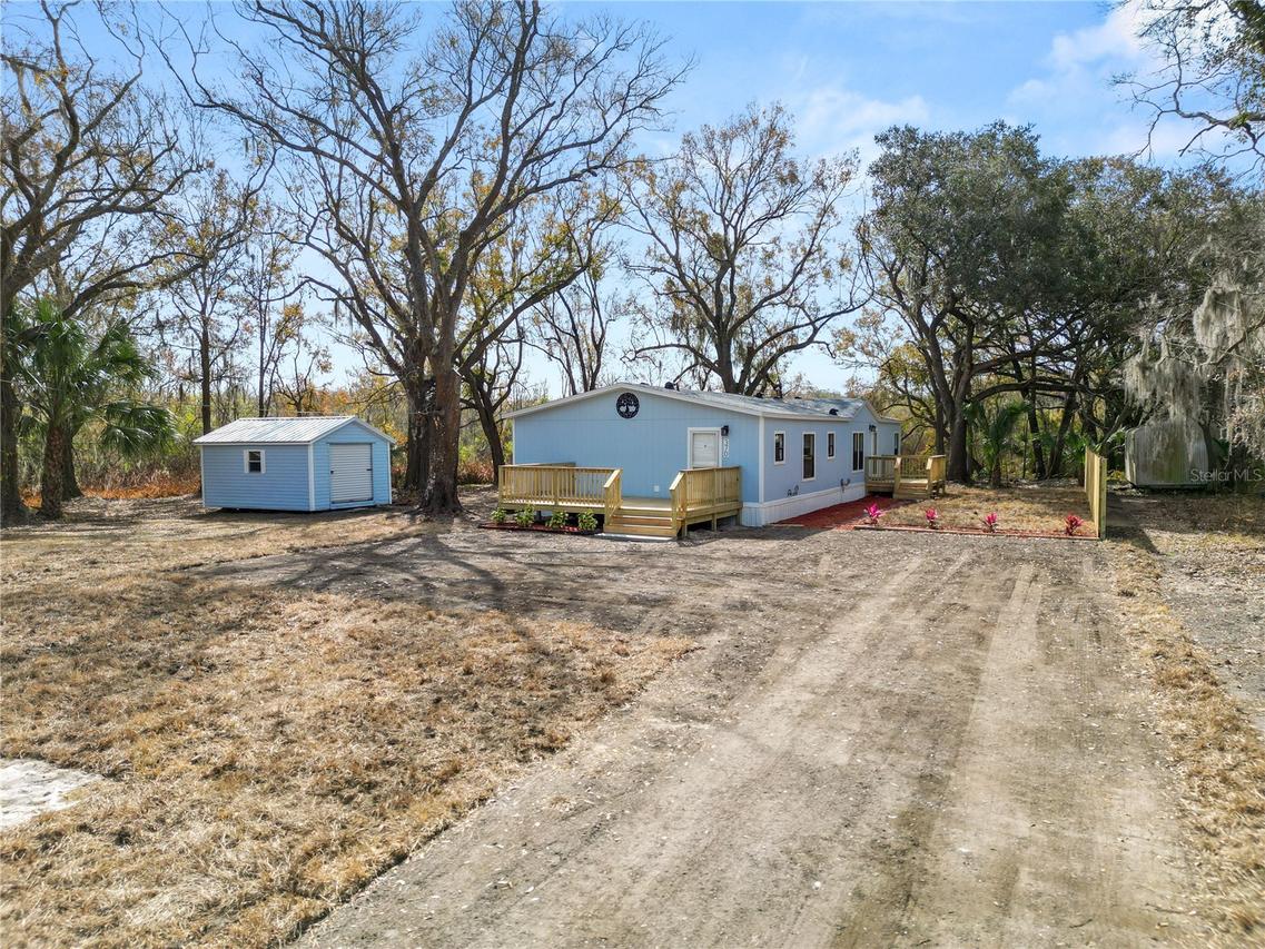 370 Cameron St., Mulberry, FL 33860