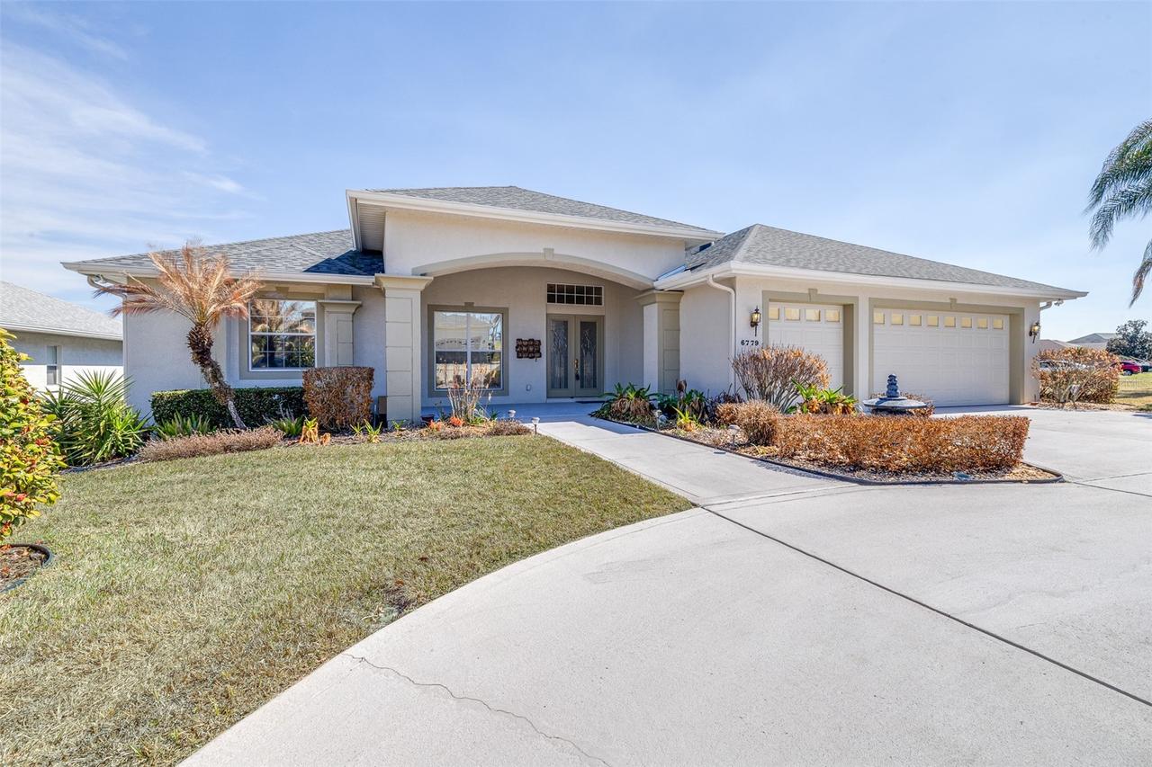 6779 Huntington Hills Blvd., Lakeland, FL 33810