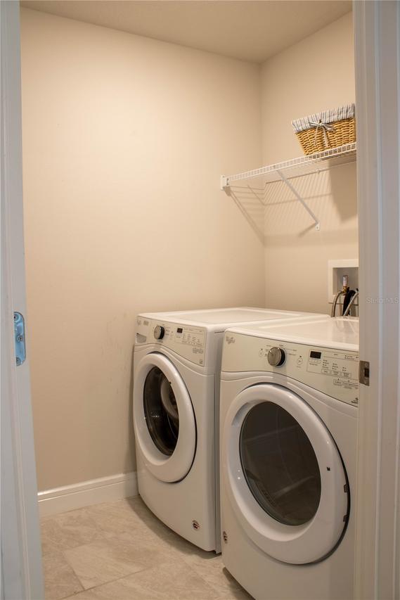 3887 Spruce Creek Dr., Lakeland, FL 33811