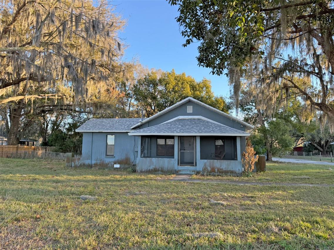 337 Denton Ave., Auburndale, FL 33823