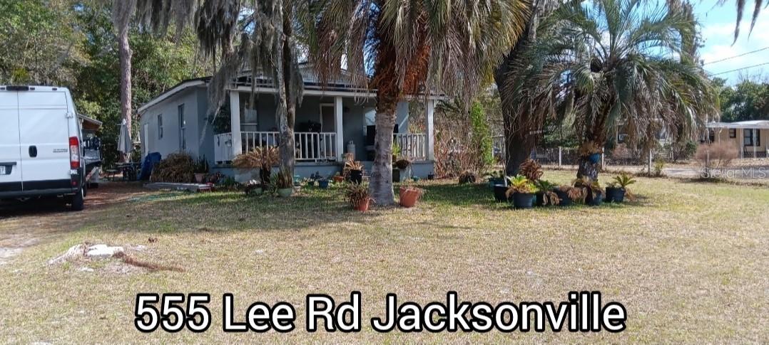 555-565 Lee Rd., Jacksonville, FL 32225