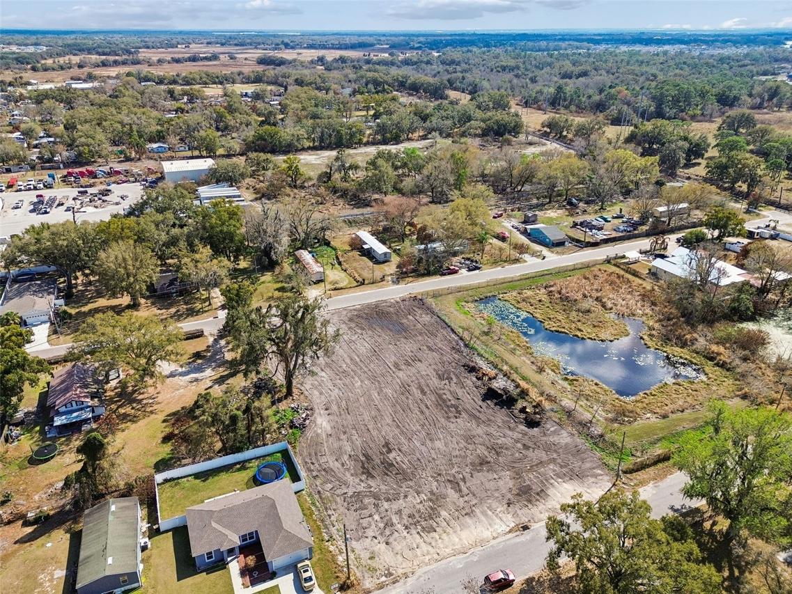 130 4th St., Winter Haven, FL 33880