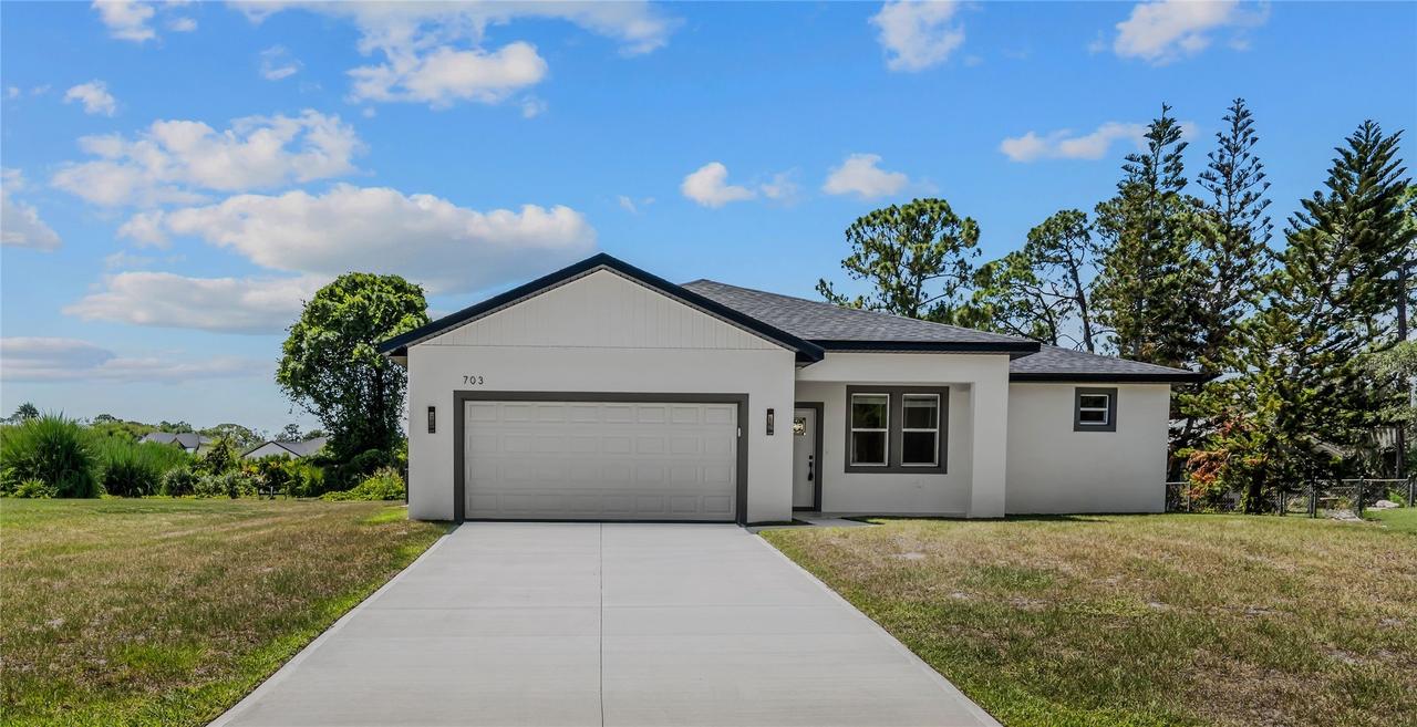 703 Aston-martin Dr., Sebring, FL 33872