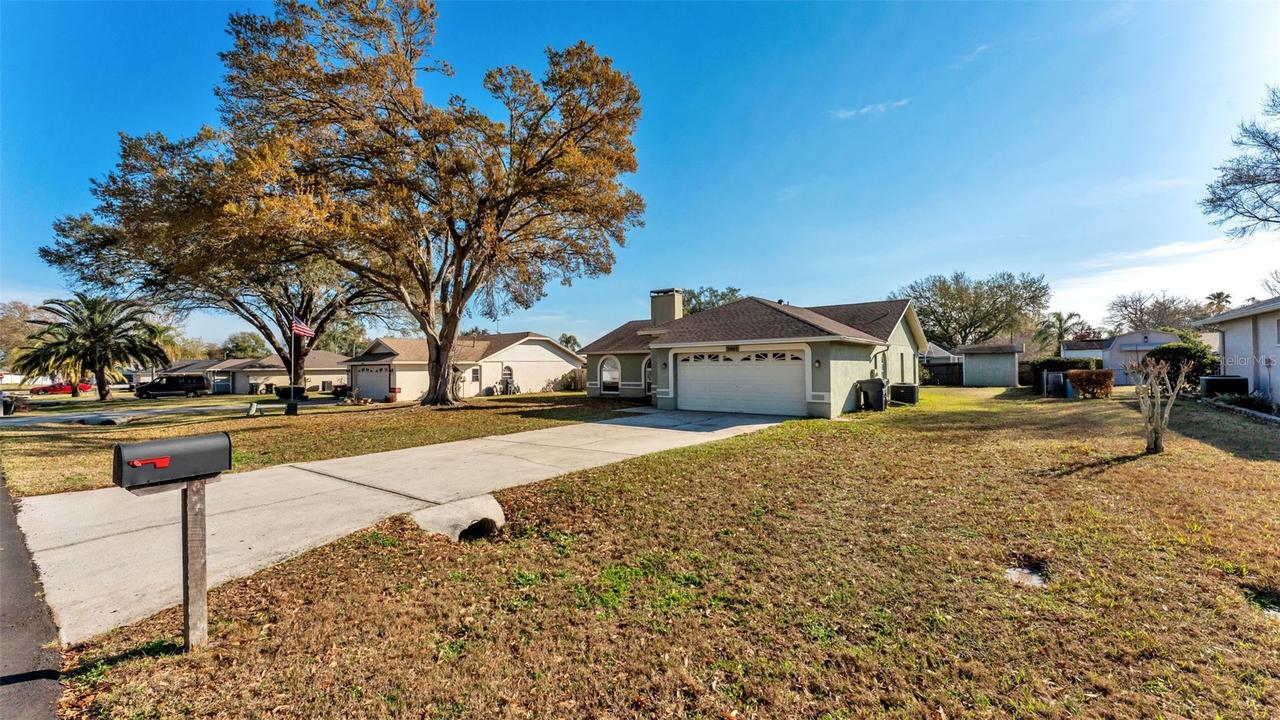 7627 Clouser Ct., Lakeland, FL 33810