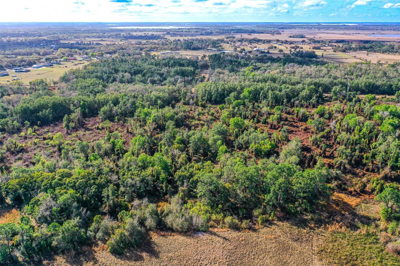 [Address Unavailable], Winter Haven, FL 33880