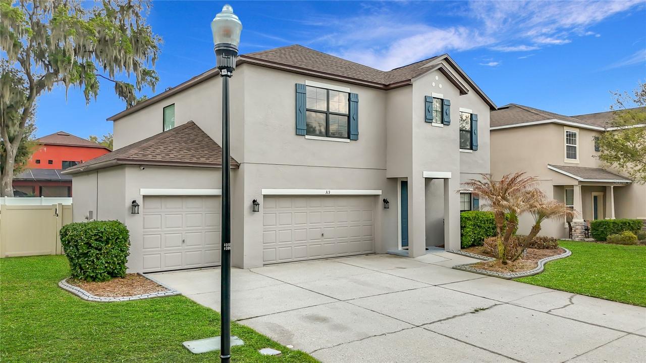 313 Oak Landing Dr., Mulberry, FL 33860