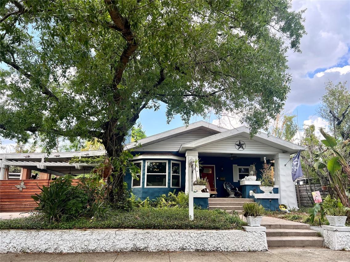 105 W Comanche Ave., Tampa, FL 33604