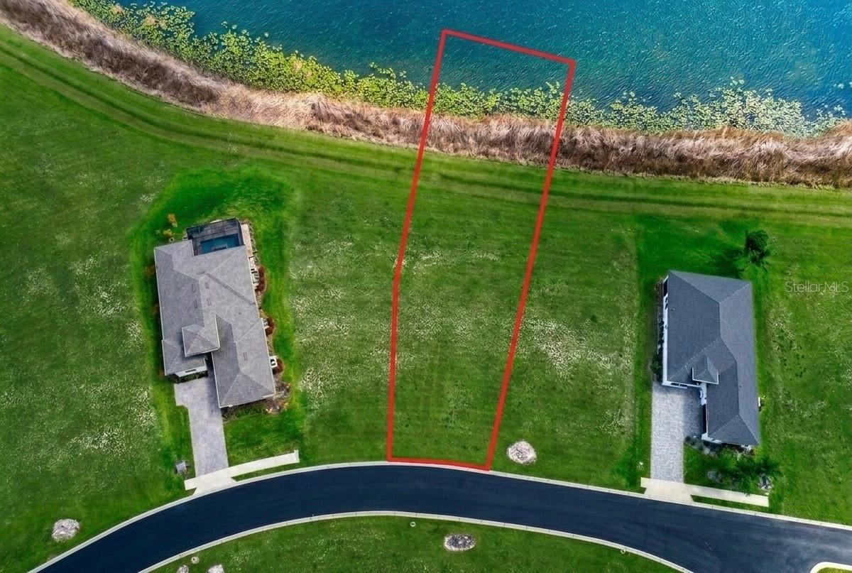 422 Waterfern Trail Dr., Auburndale, FL 33823