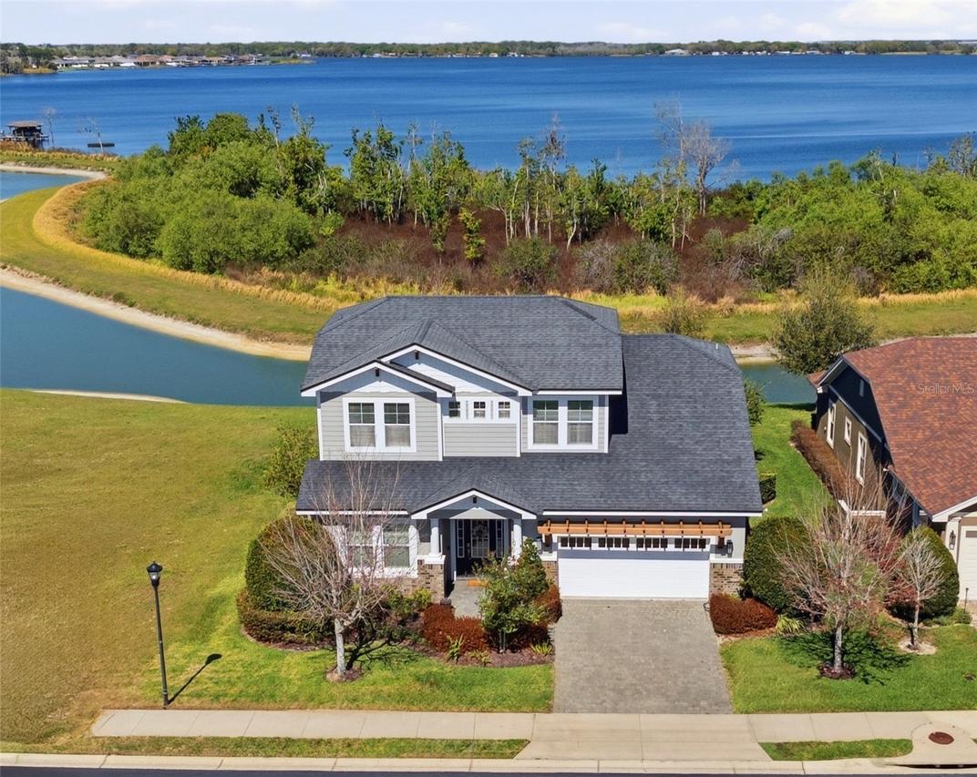 539 Waterfern Trail Dr., Auburndale, FL 33823