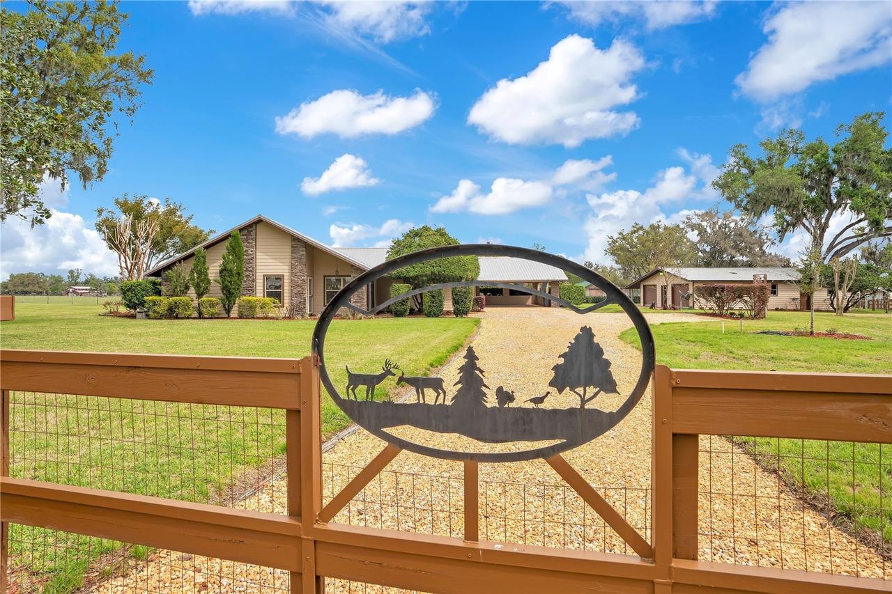 1401 Buell Ct., Plant City, FL 33567