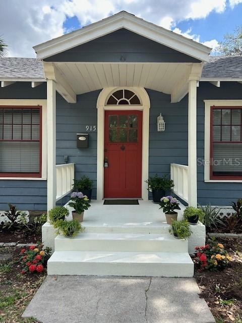 915 Cumberland St., Lakeland, FL 33801