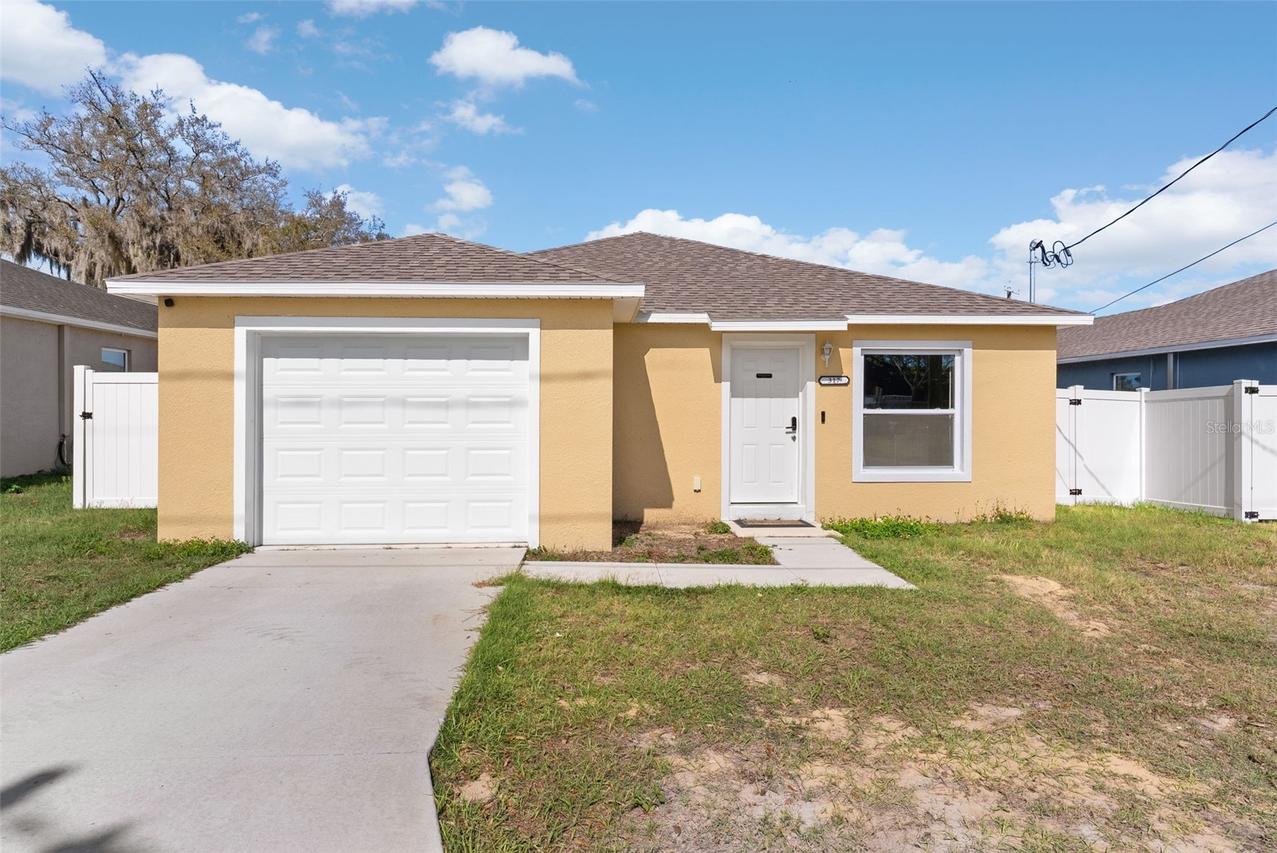 317 Courtland St., Auburndale, FL 33823