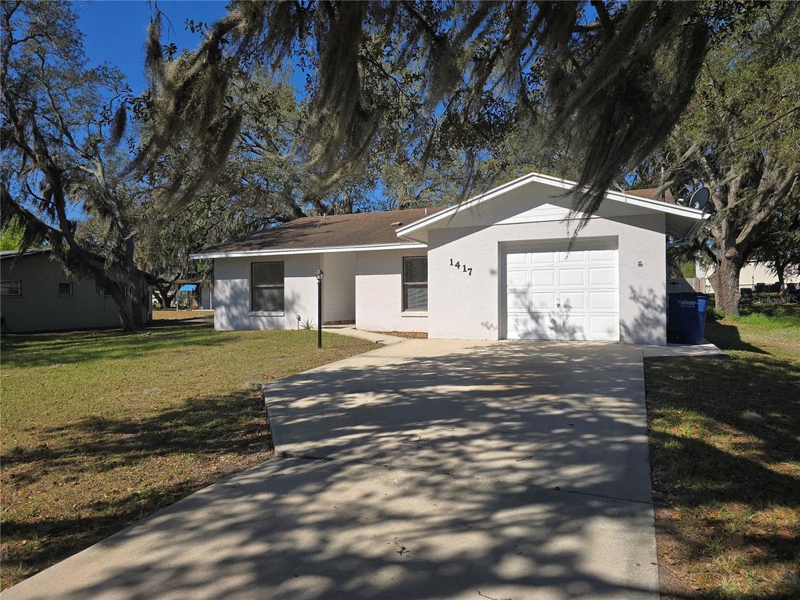 1417 Cornelia Ave., Sebring, FL 33870