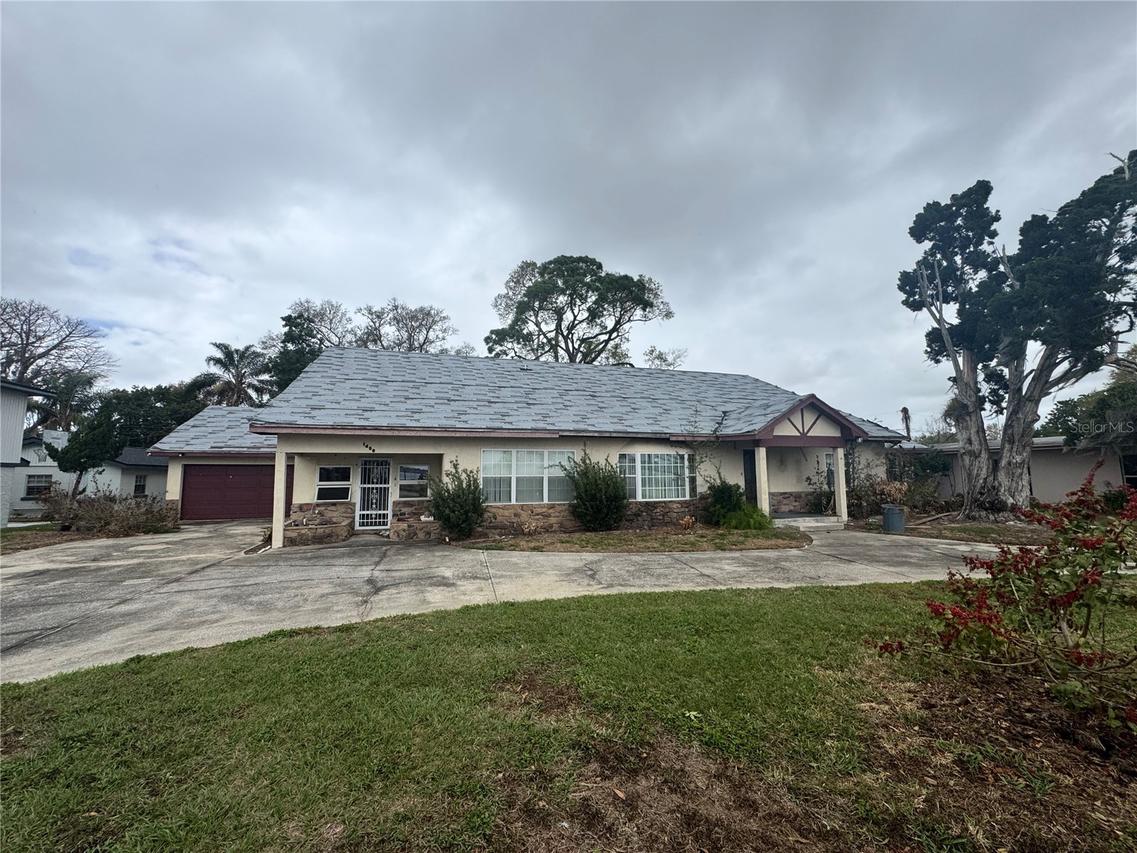1450 W Lake Cannon Dr., Winter Haven, FL 33881