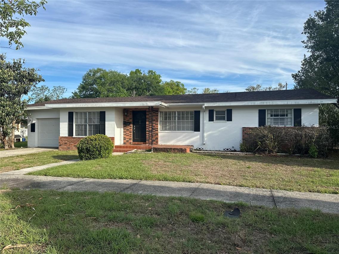 708 Chestnut Rd., Auburndale, FL 33823