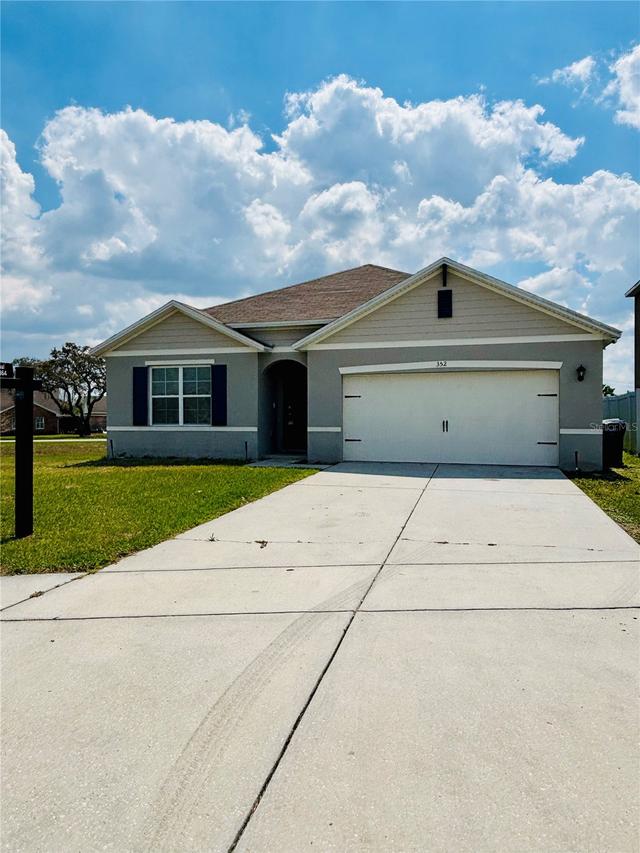 352 Alexzander Way, Winter Haven, FL 33881