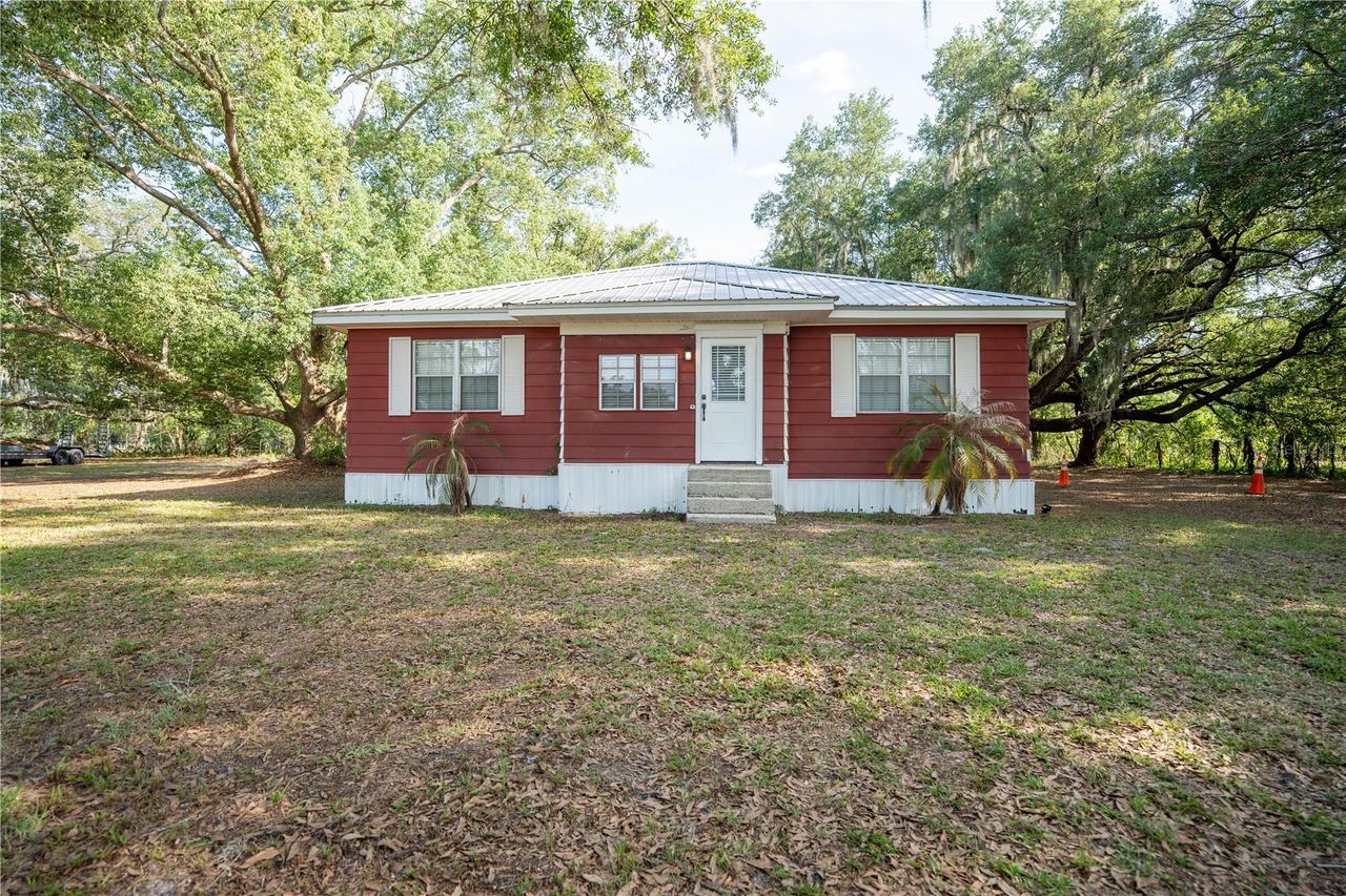 3520 Cribbs Dr., Mulberry, FL 33860