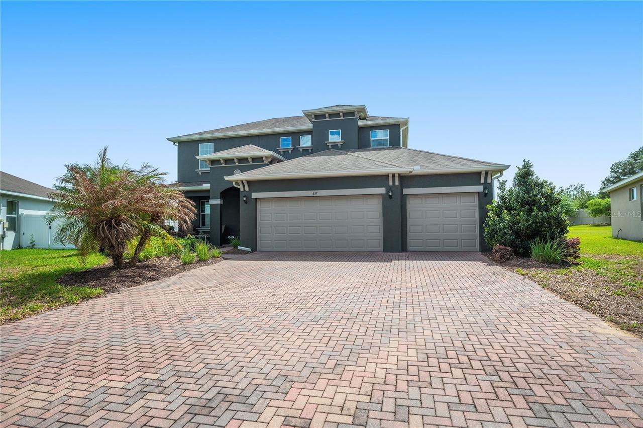 437 Sapphire Dr., Davenport, FL 33837