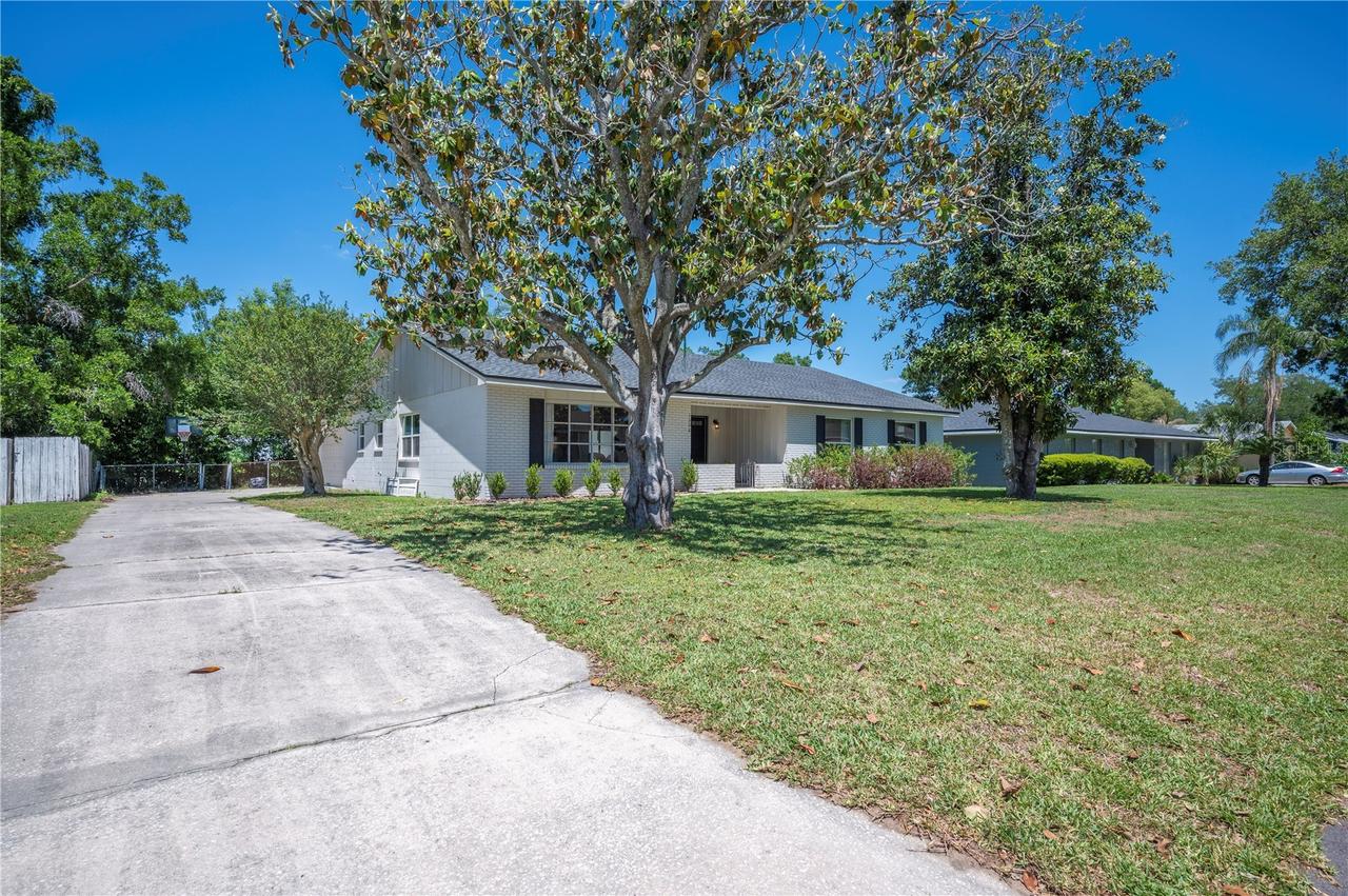 1308 Glenford Ln., Lakeland, FL 33813