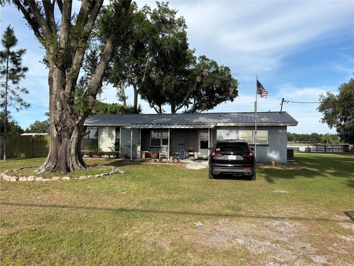 2912 E Keysville Rd., Lithia, FL 33547
