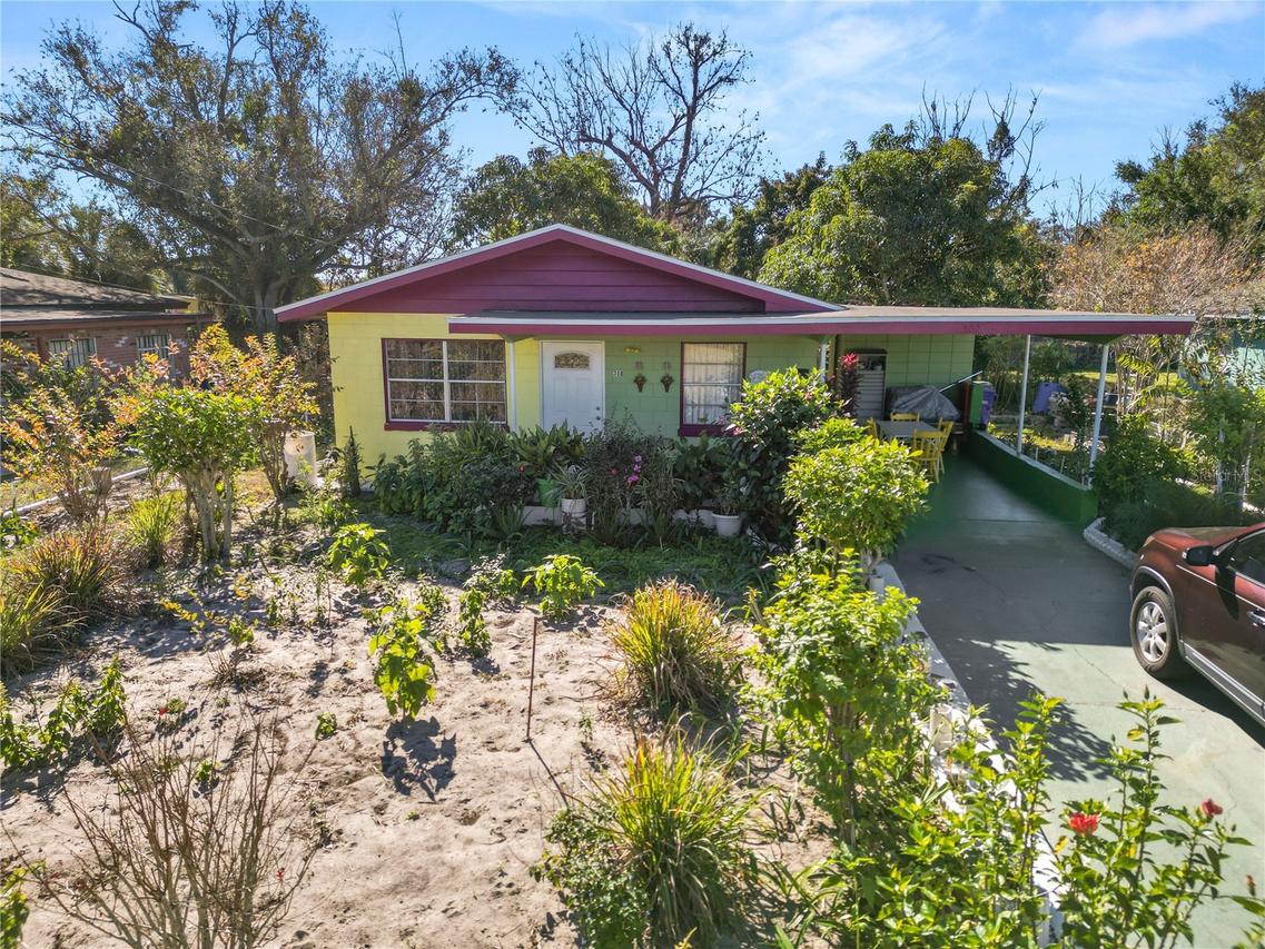 300 Avenue V, Winter Haven, FL 33881