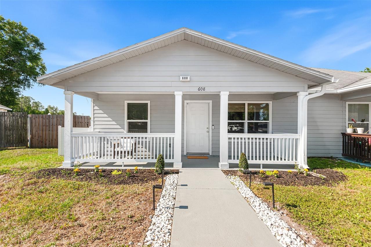 608 Pineville Ln., Lakeland, FL 33810