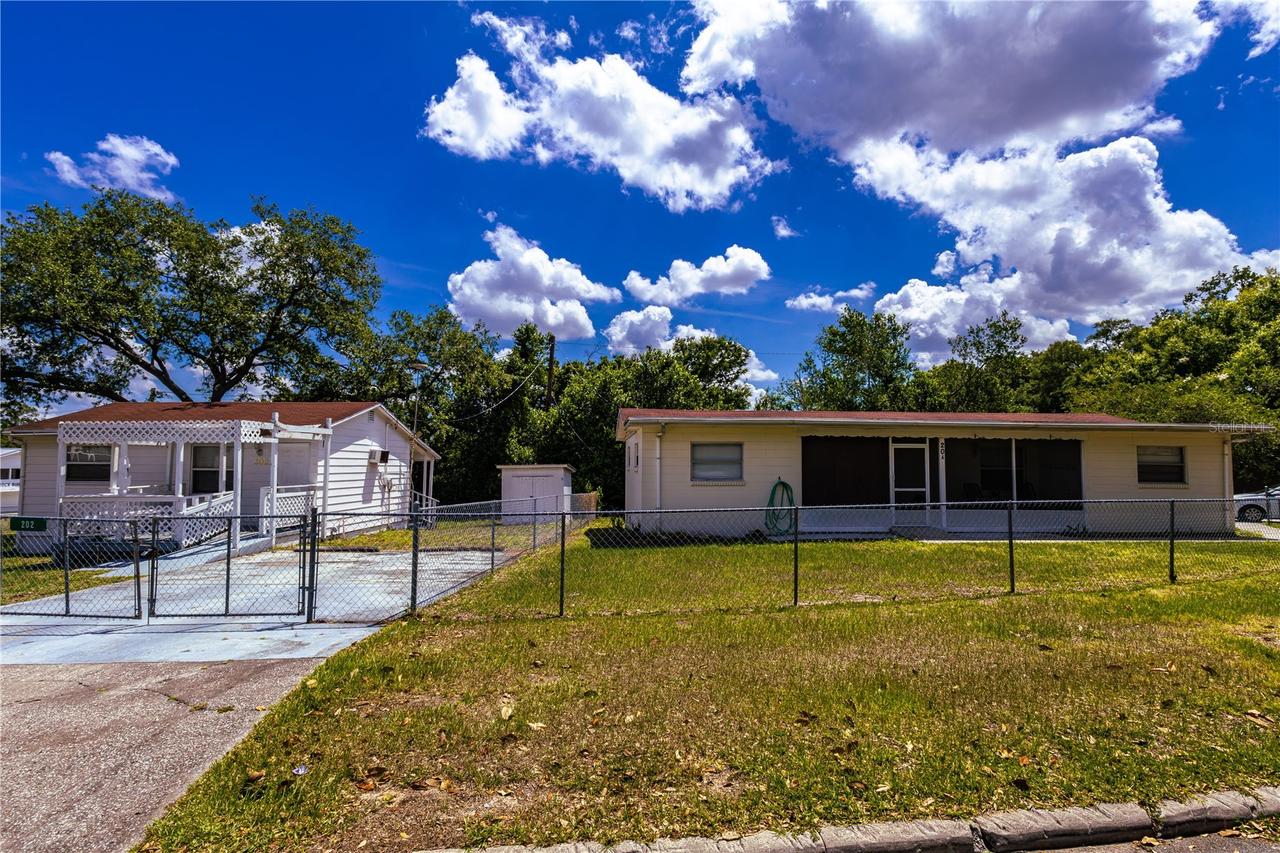 202 - 204 Orangeview Ln., Lakeland, FL 33803