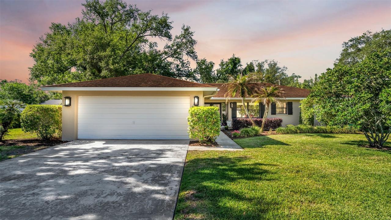1021 Dolly Ln., Lakeland, FL 33813