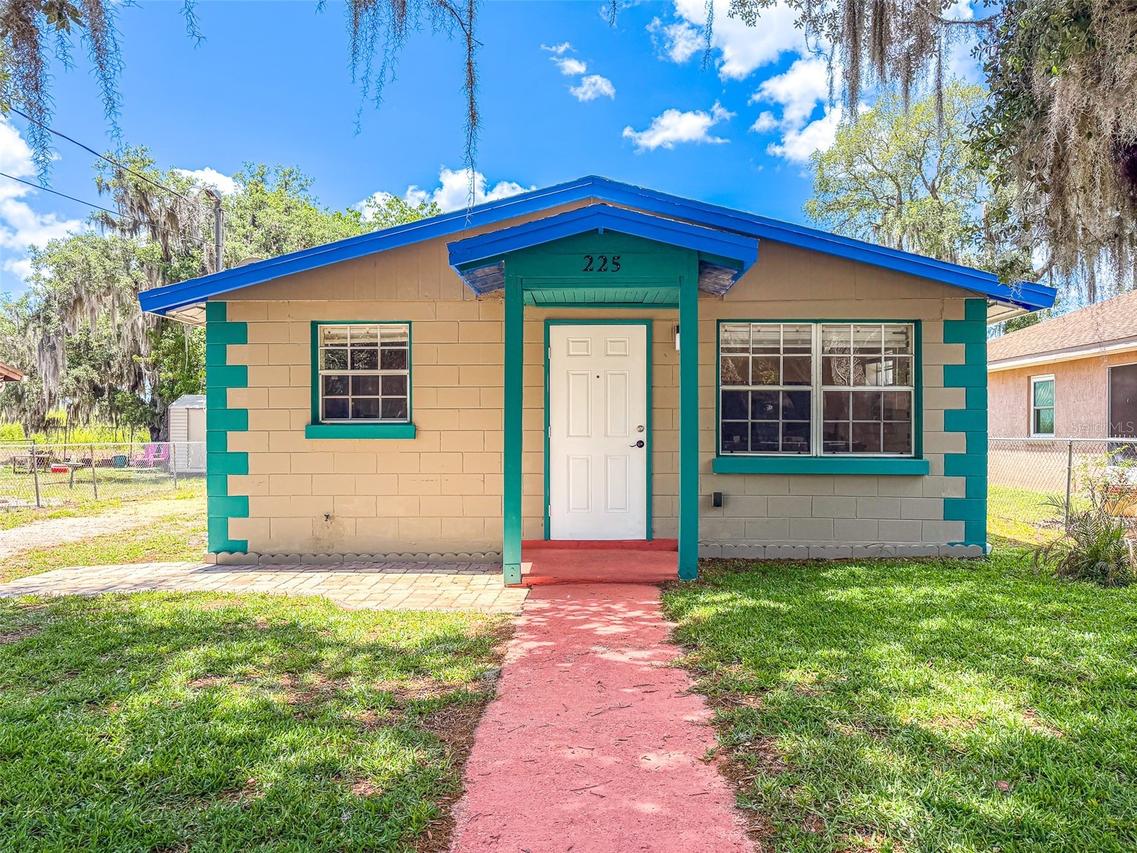 225 W Northside Dr., Lake Wales, FL 33853